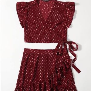 *BRAND NEW* Plus Size Valentine’s Day Ruffle Trim Top & Skirt Set